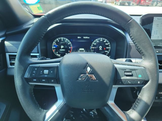 Used 2024 Mitsubishi Outlander SE FWD image 25