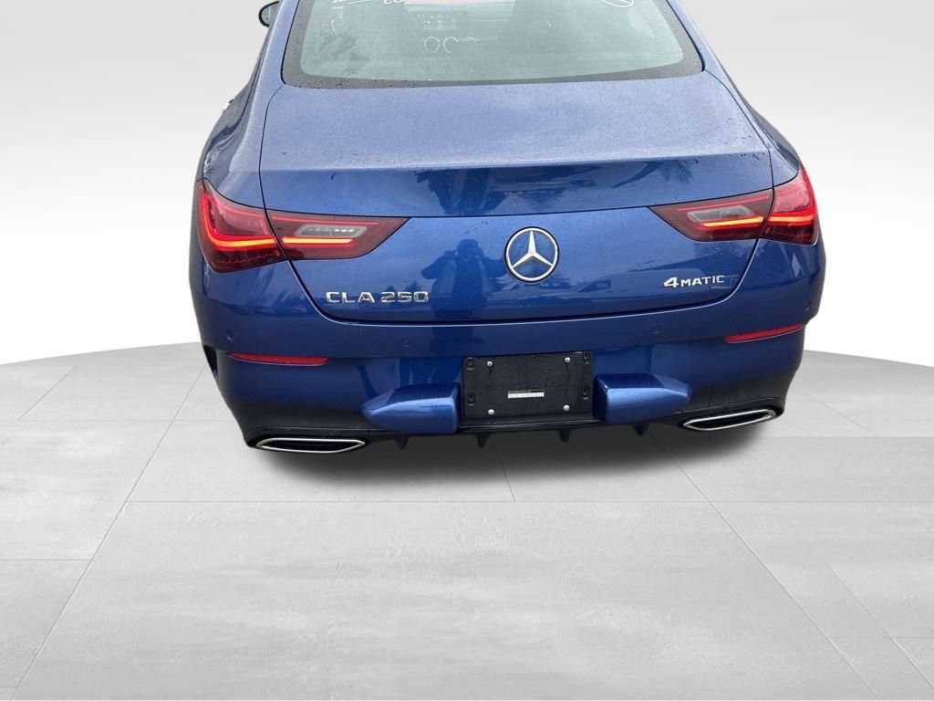Used 2025 Mercedes-Benz CLA 250 4MATIC image 4