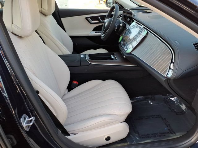 New 2026 Mercedes-Benz E 350 4MATIC Sedan image 16