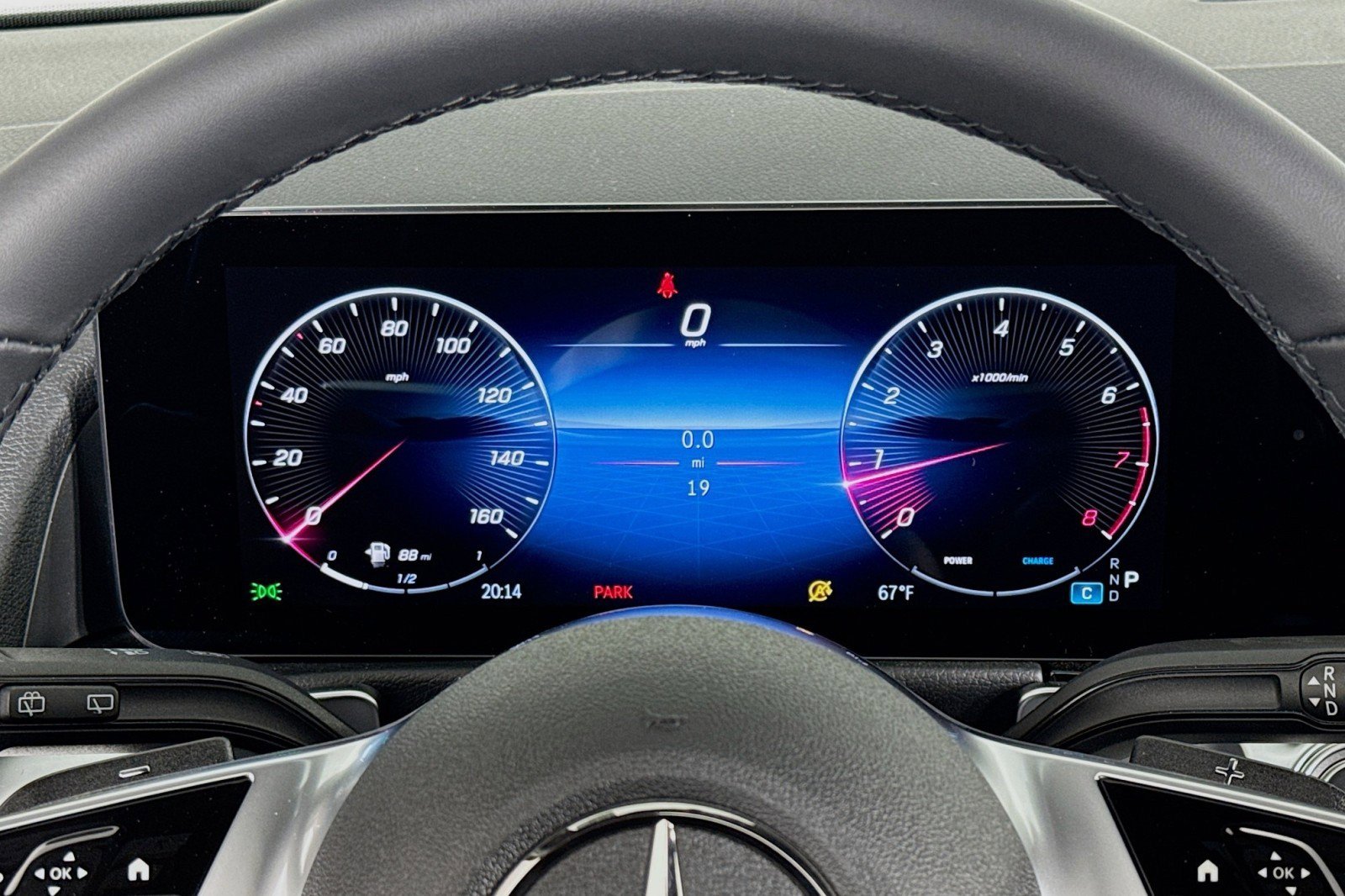 New 2026 Mercedes-Benz GLB 250 image 18