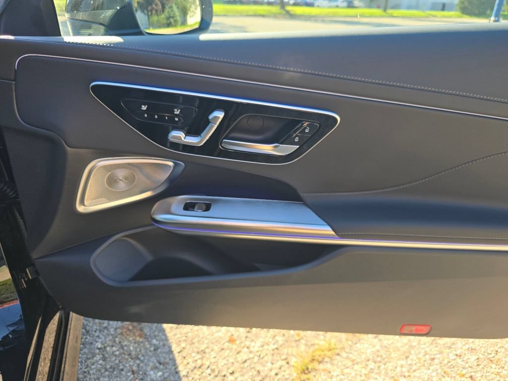 New 2027 Mercedes-Benz CLE 300 4MATIC Coupe image 21