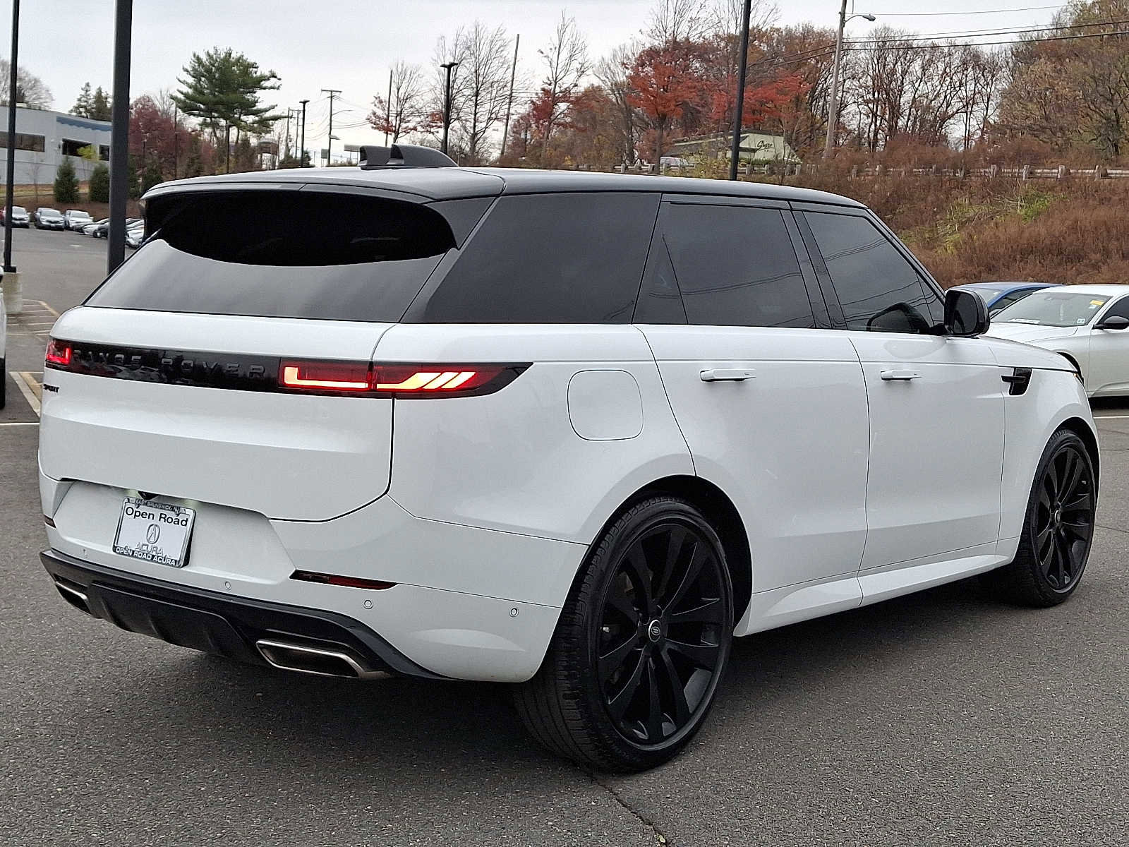 Used 2024 Land Rover Range Rover Sport Dynamic SE image 6