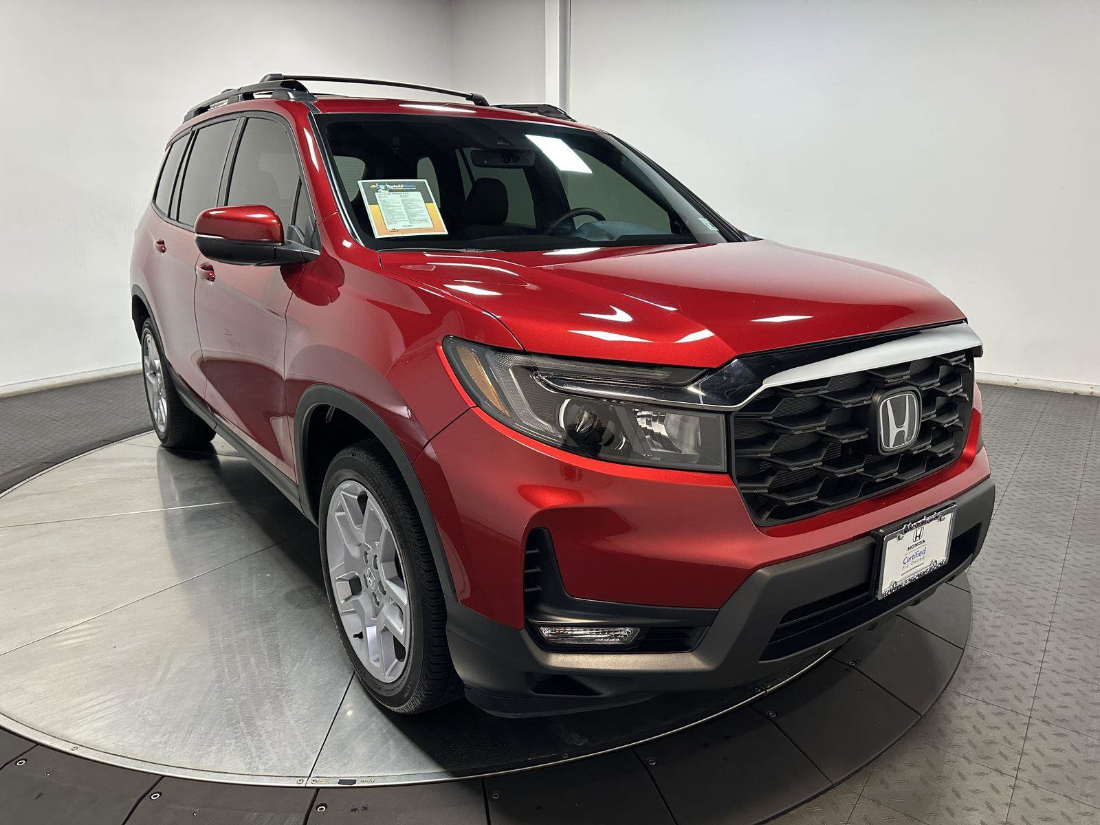 Certified 2024 Honda Passport EX-L image 2