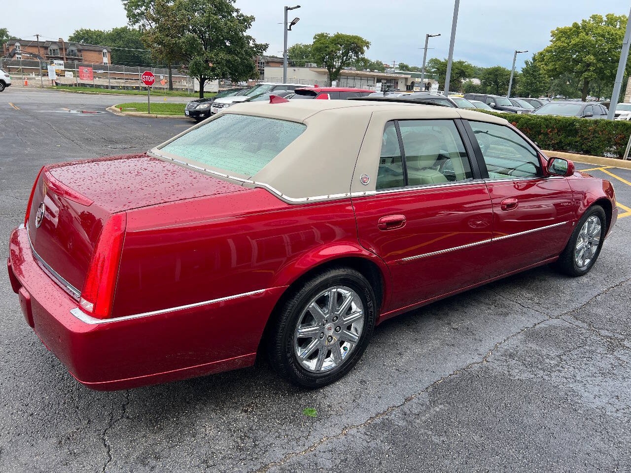 Used 2009 Cadillac DTS FWD image 13