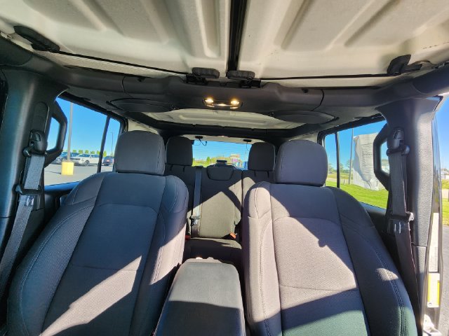 Used 2022 Jeep Wrangler Unlimited Sport AWD/4WD image 18