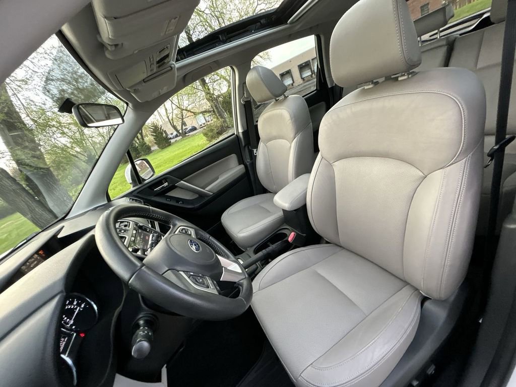 Used 2017 Subaru Forester 2.5i Limited AWD/4WD image 15