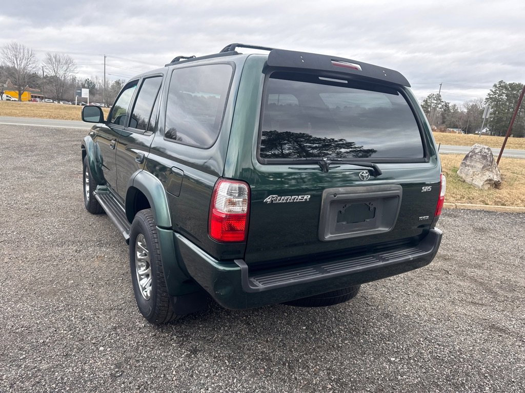 Used 2001 Toyota 4Runner SR5 image 7