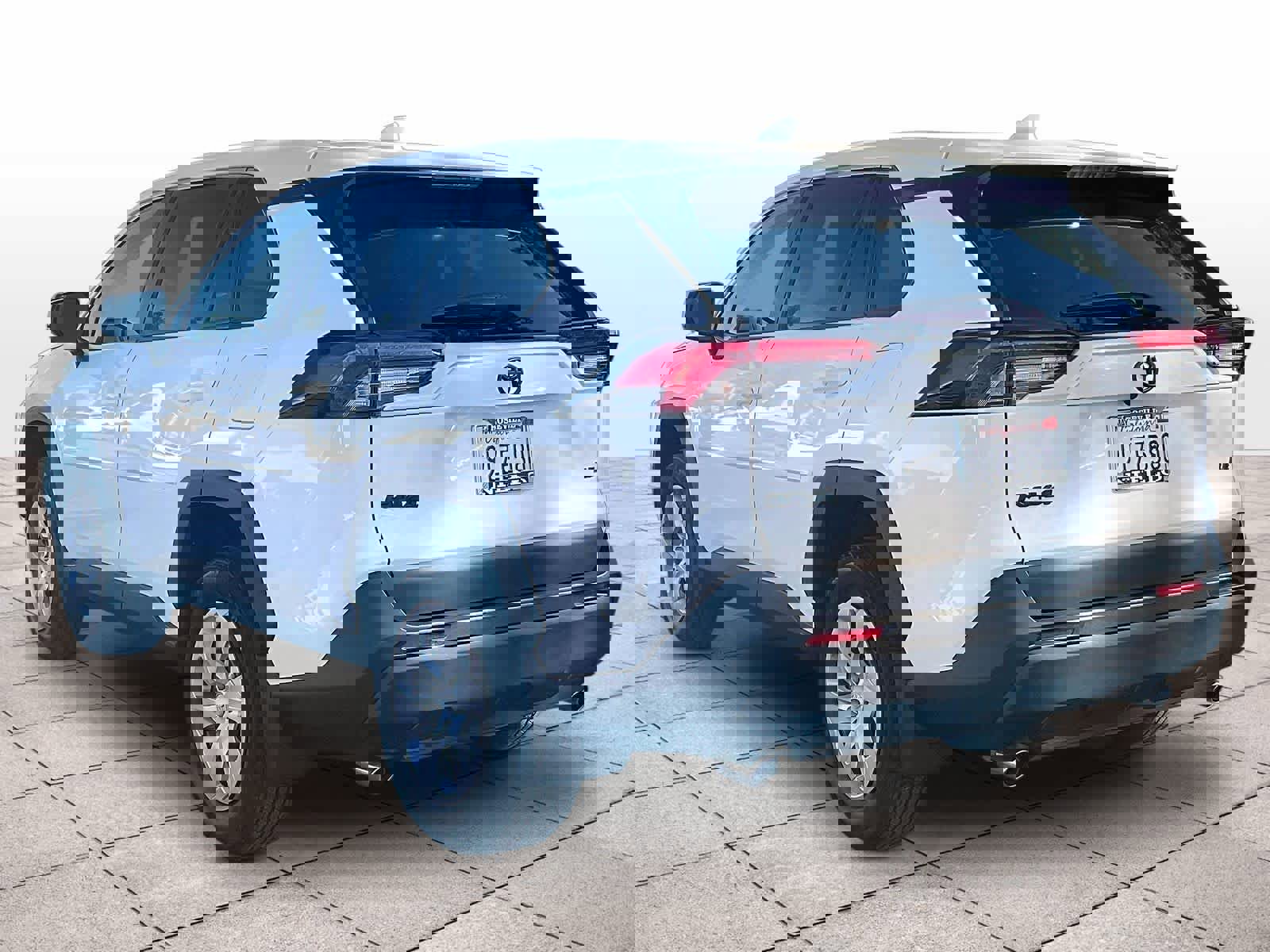 Used 2024 Toyota RAV4 LE image 13