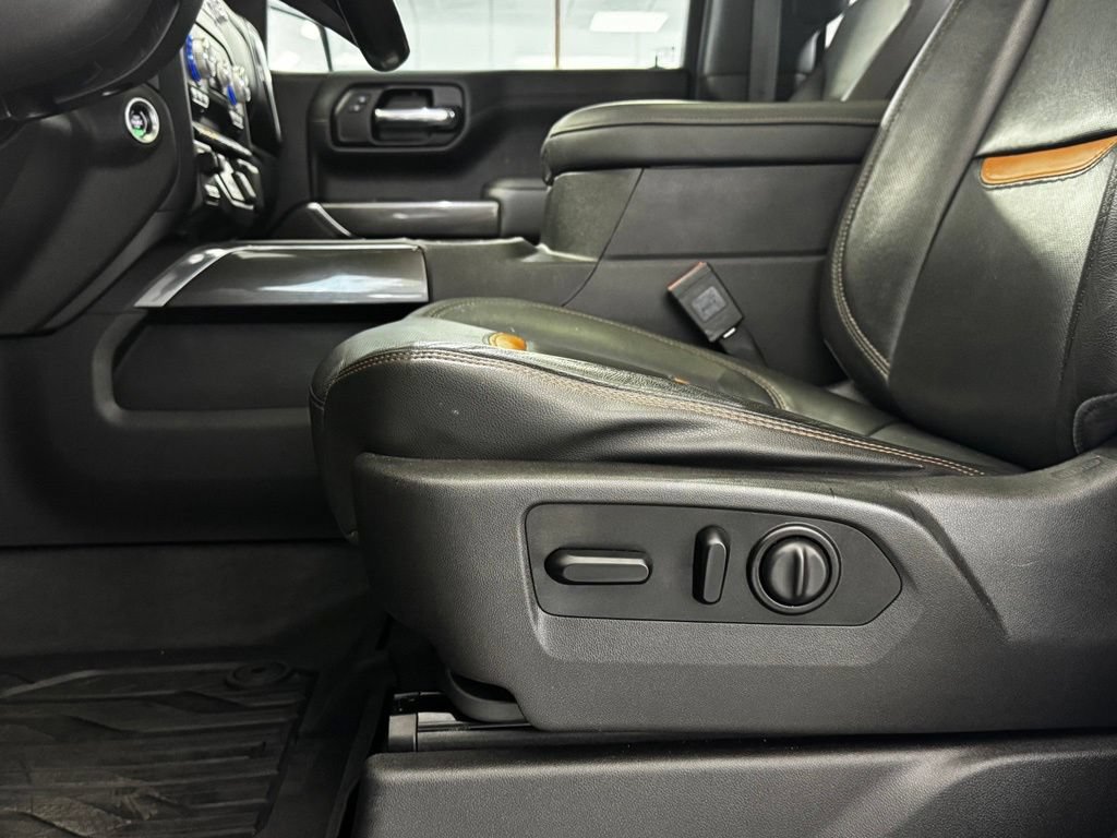 Used 2019 GMC Sierra 1500 AT4 w/ AT4 Premium Package AWD/4WD image 14
