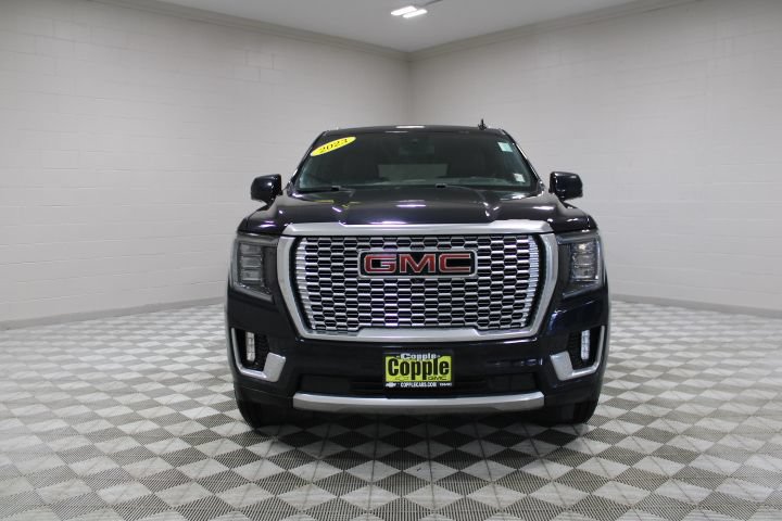Used 2023 GMC Yukon Denali AWD/4WD image 4