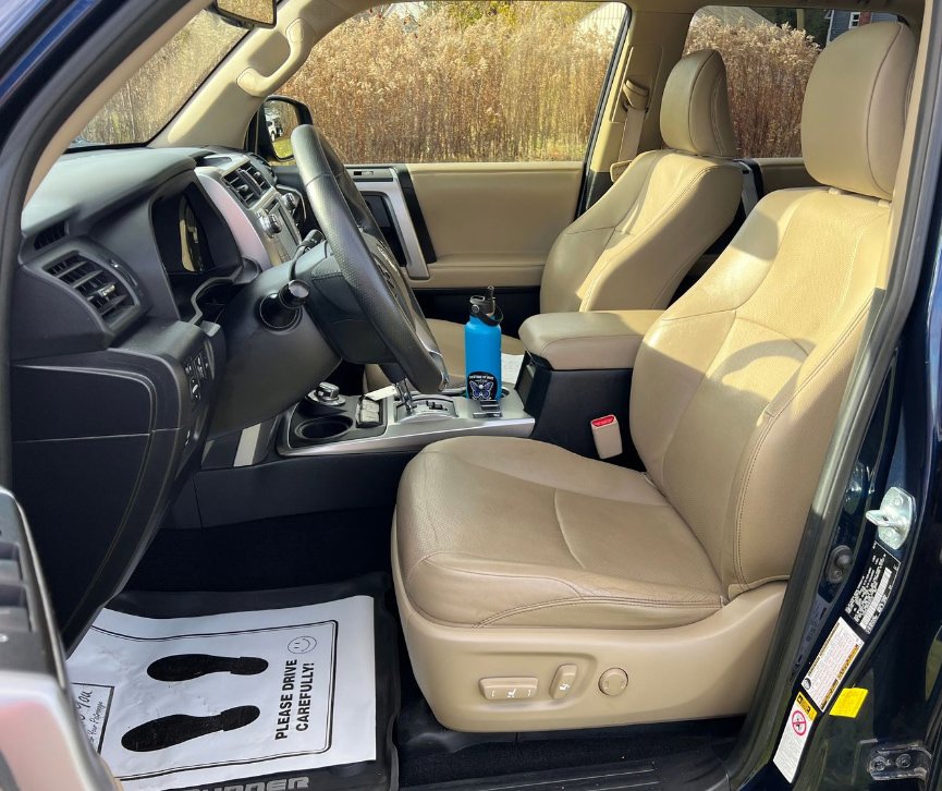 Used 2019 Toyota 4Runner Limited AWD/4WD image 11