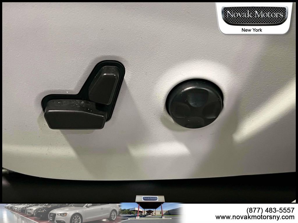 Used 2021 Jeep Cherokee Limited image 20