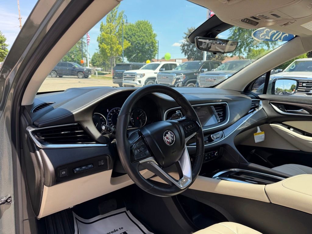 Certified 2023 Buick Enclave Avenir FWD image 17