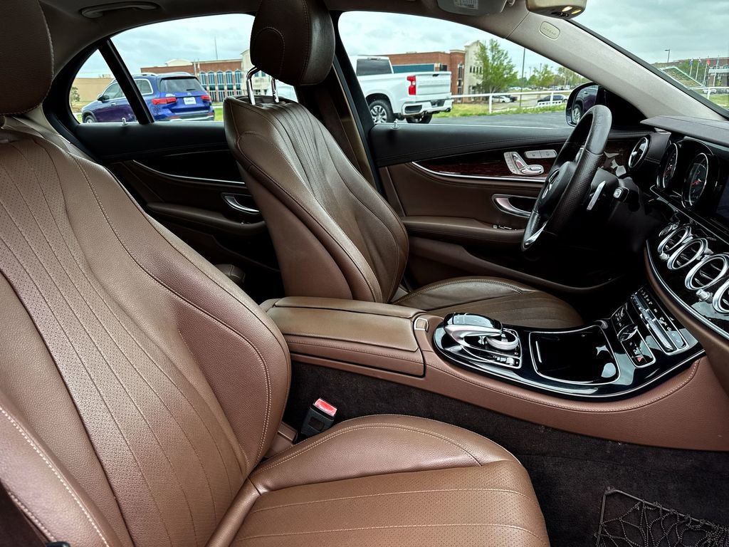 Used 2017 Mercedes-Benz E 300 image 25