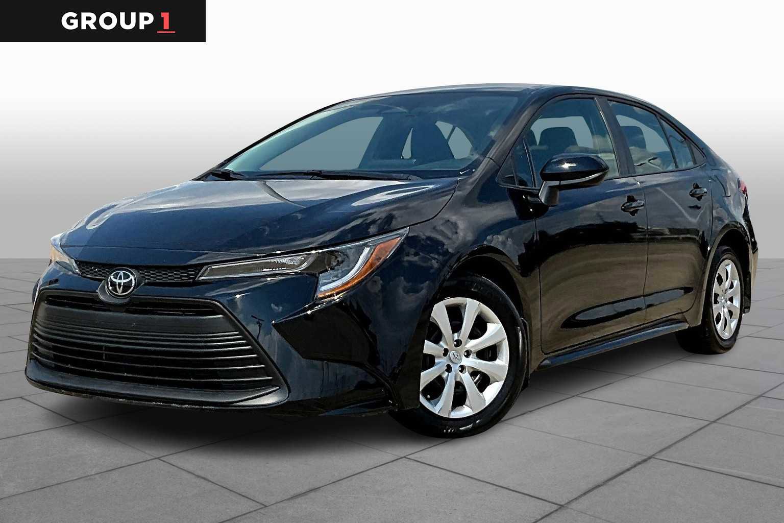 Used 2025 Toyota Corolla LE
