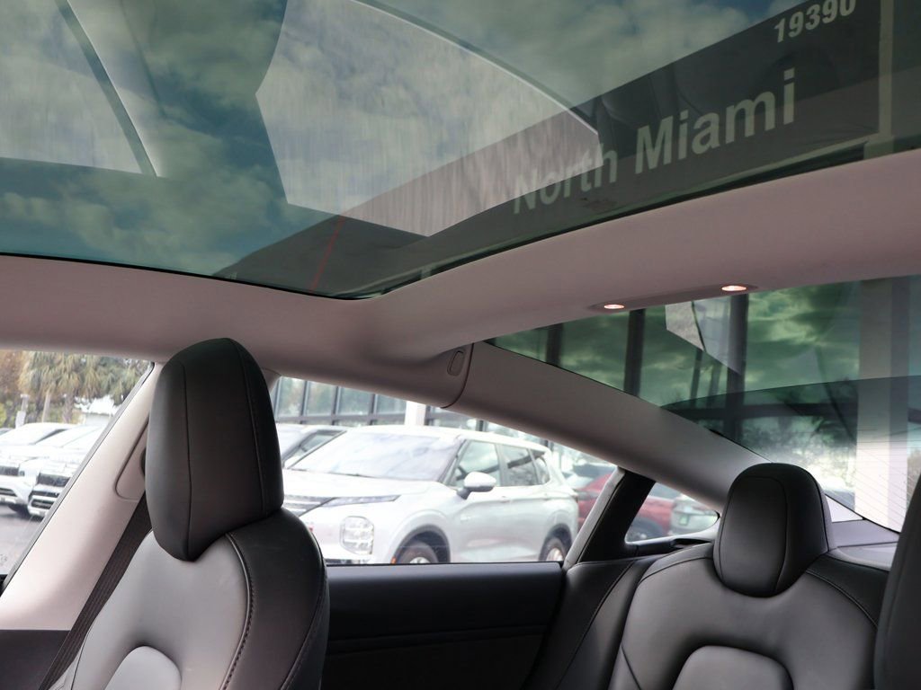 Used 2018 Tesla Model 3 Long Range RWD image 21