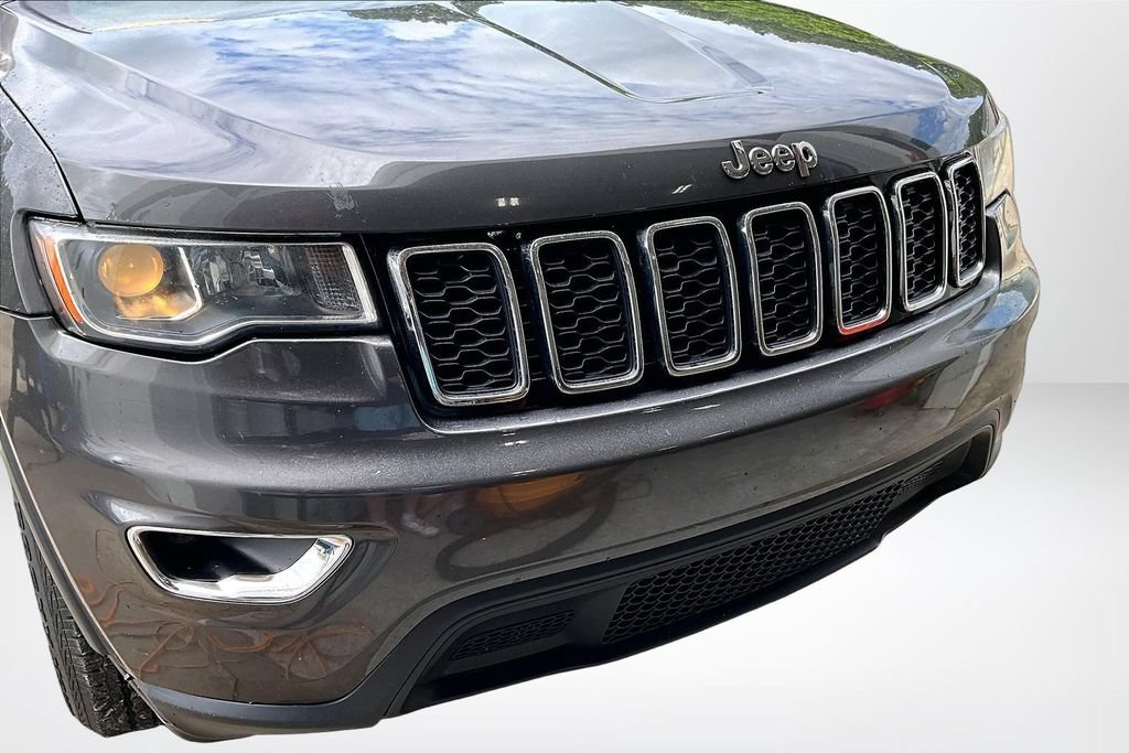 Used 2017 Jeep Grand Cherokee Laredo w/ Quick Order Package 23E AWD/4WD image 32