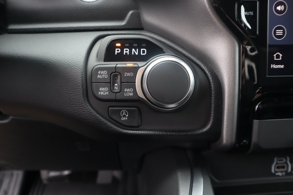 New 2026 RAM 1500 Big Horn AWD/4WD image 9