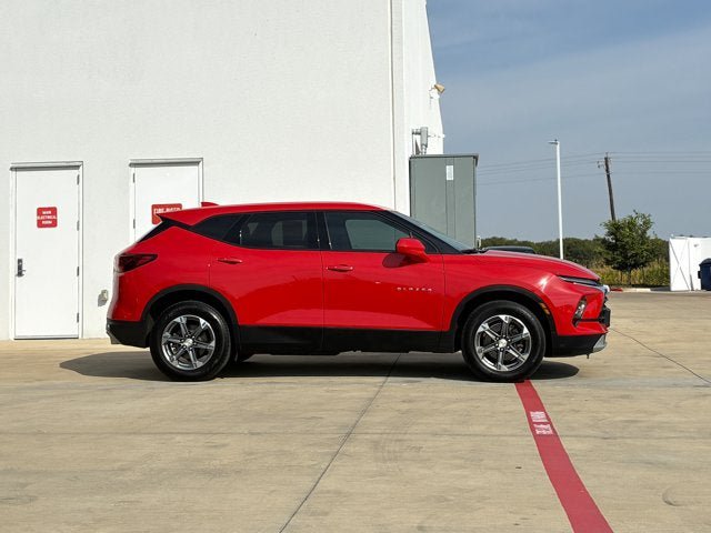 Used 2023 Chevrolet Blazer LT FWD image 7