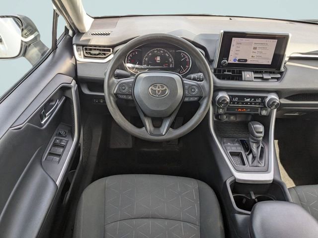 Used 2023 Toyota RAV4 XLE video 2