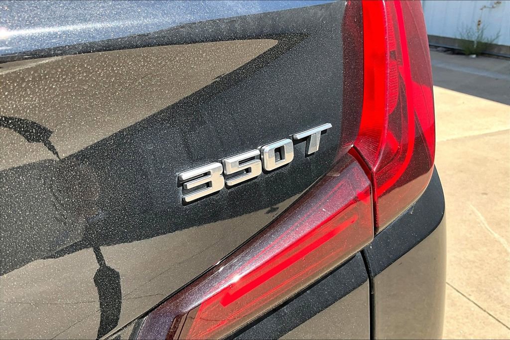 Used 2021 Cadillac XT4 Premium Luxury image 38