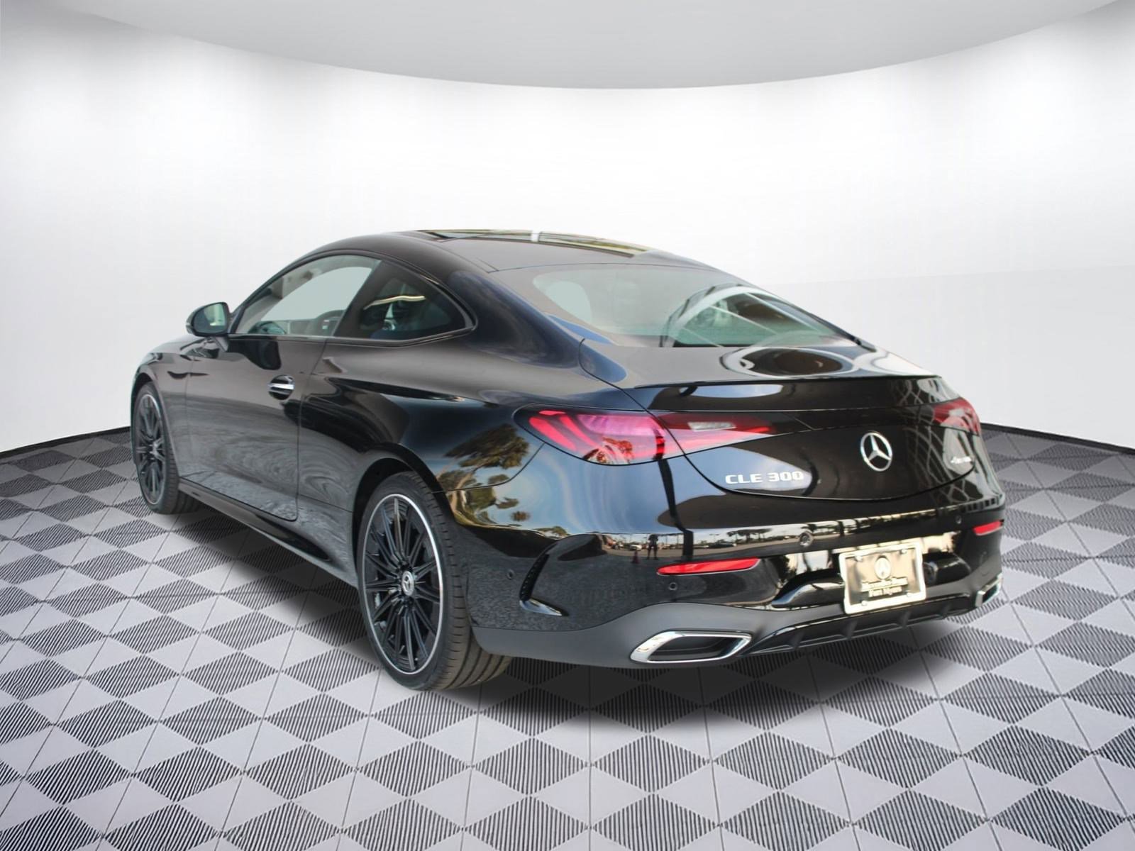 New 2026 Mercedes-Benz CLE 300 4MATIC Coupe image 3