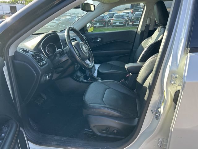 Used 2021 Jeep Compass Limited AWD/4WD image 10