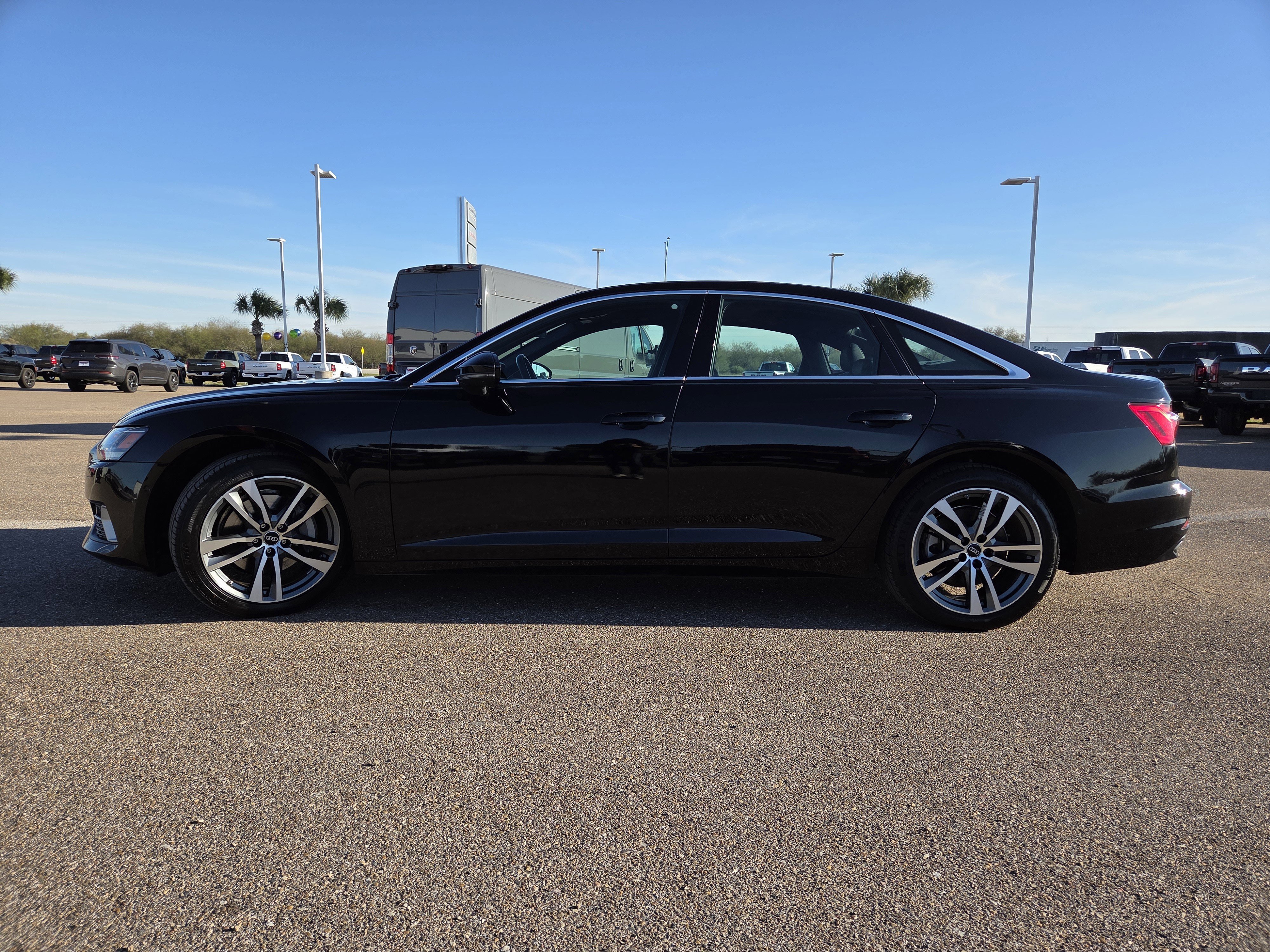 Used 2023 Audi A6 2.0T Premium image 4