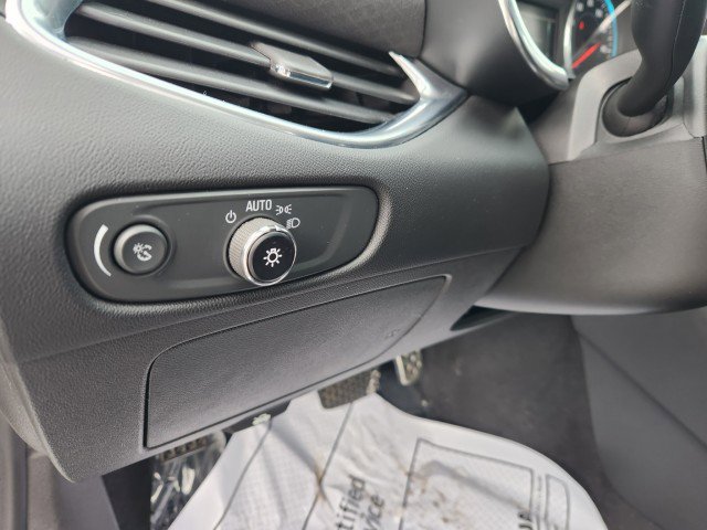 Used 2016 Chevrolet Malibu LT w/ Driver Confidence Package image 30