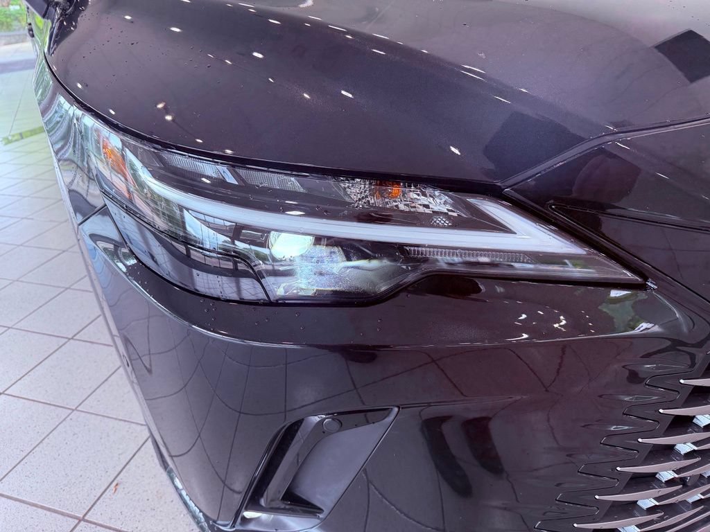 Certified 2023 Lexus RX 350 Premium Plus w/ Accessory Package AWD/4WD image 11