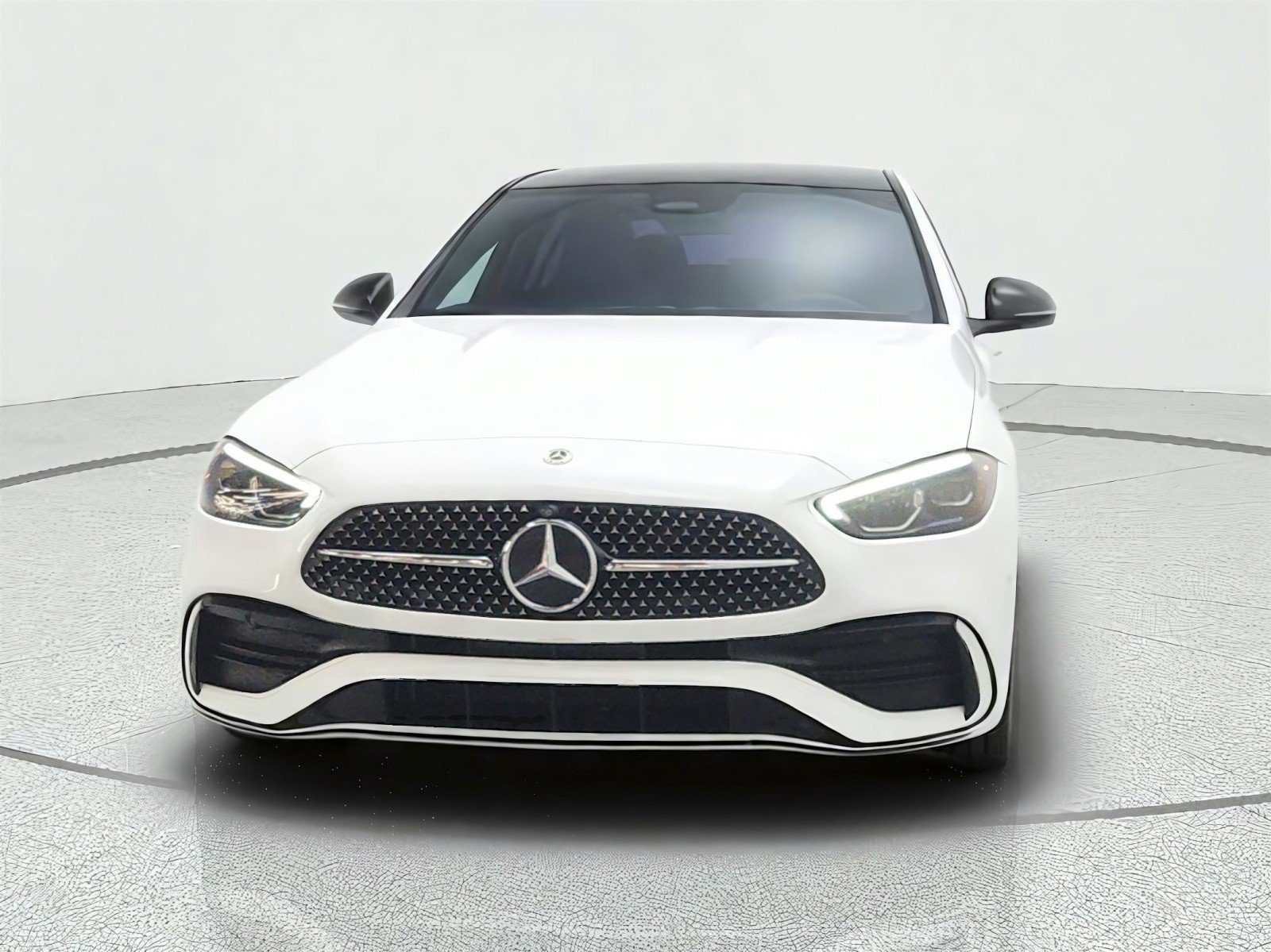 Used 2022 Mercedes-Benz C 300 Sedan image 2