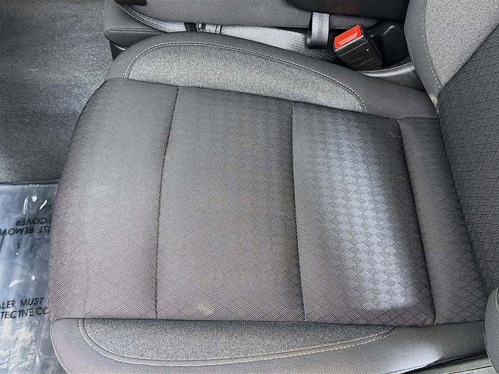 Used 2022 Chevrolet Silverado 1500 LT image 20