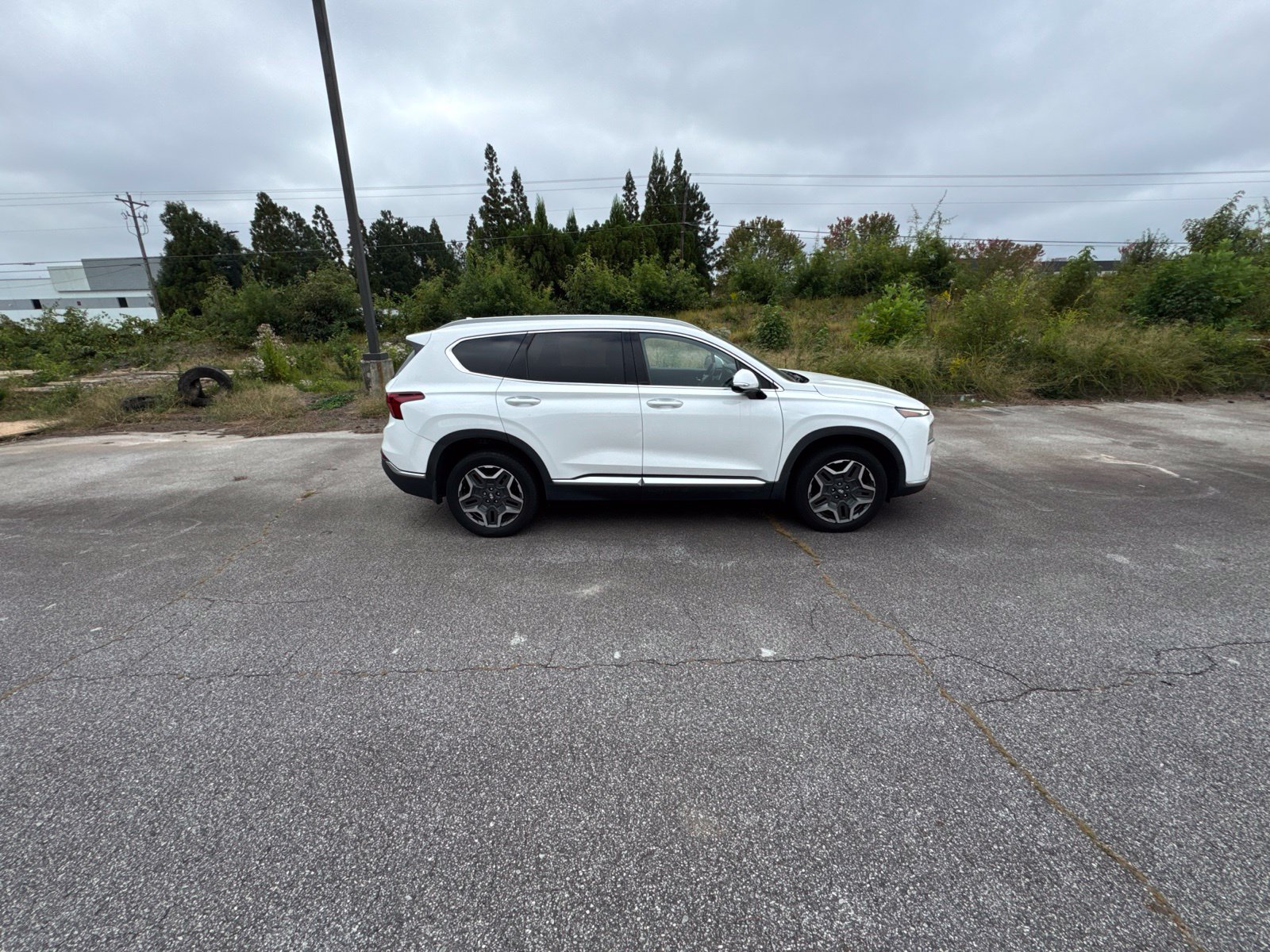 Used 2022 Hyundai Santa Fe Limited w/ Cargo Package AWD/4WD image 5