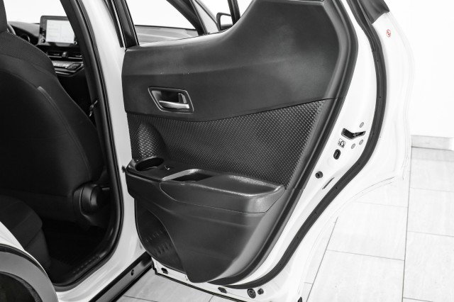 Used 2019 Toyota C-HR LE image 42