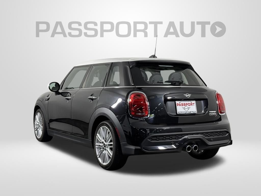 Used 2024 MINI Cooper S FWD image 5