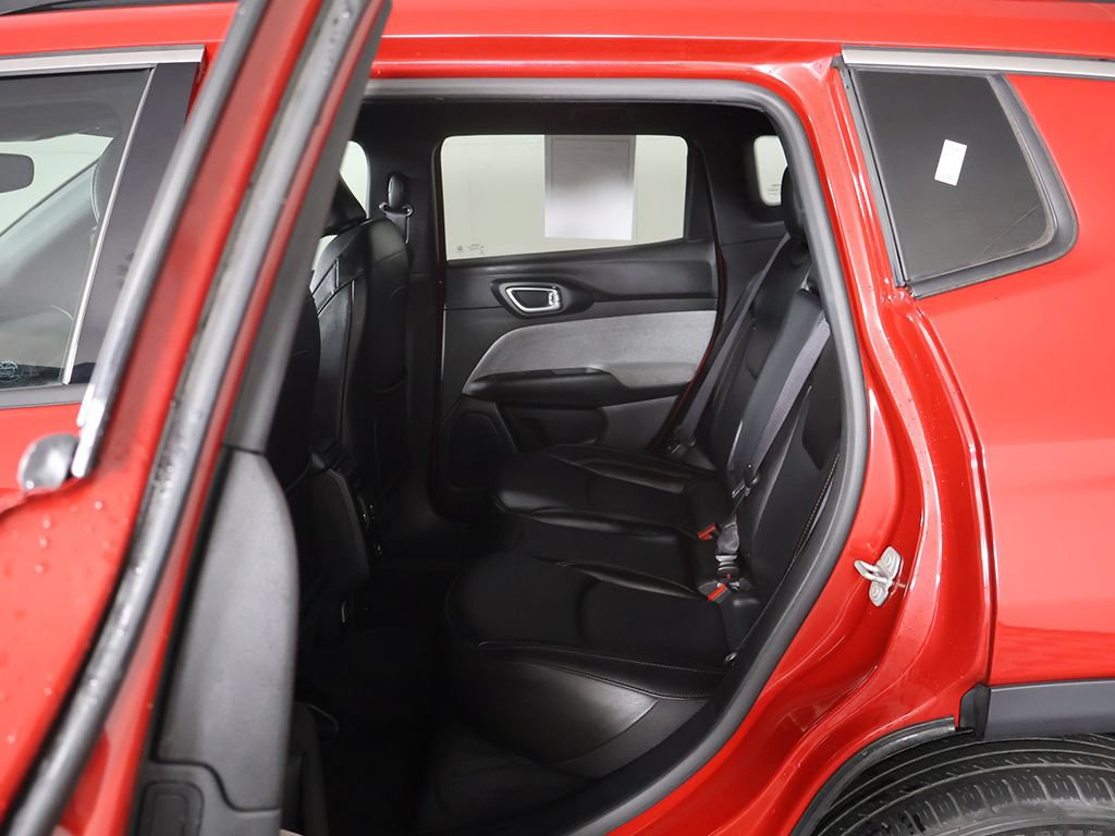 Used 2023 Jeep Compass Latitude AWD/4WD image 27