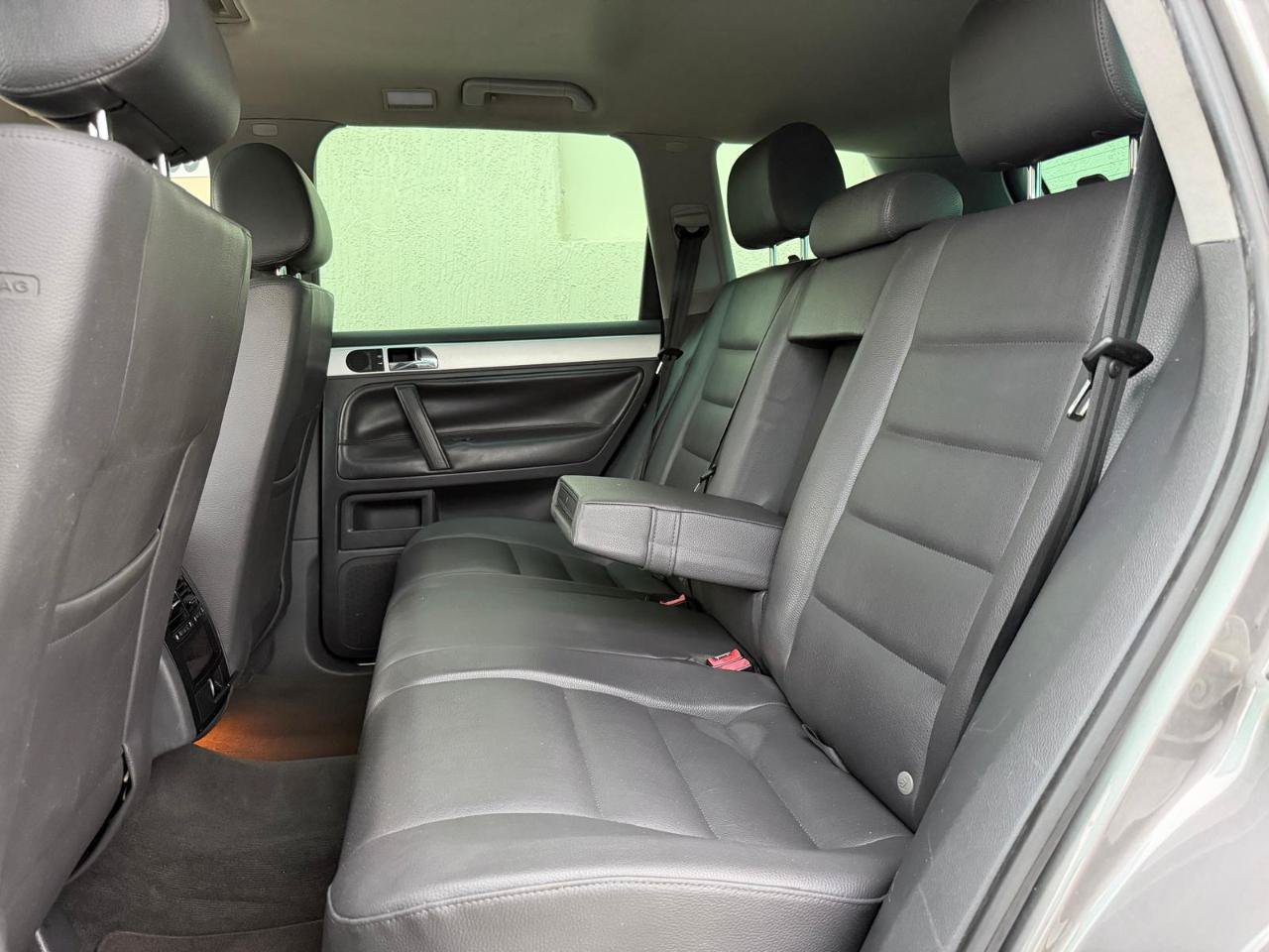 Used 2008 Volkswagen Touareg V6 AWD/4WD image 22