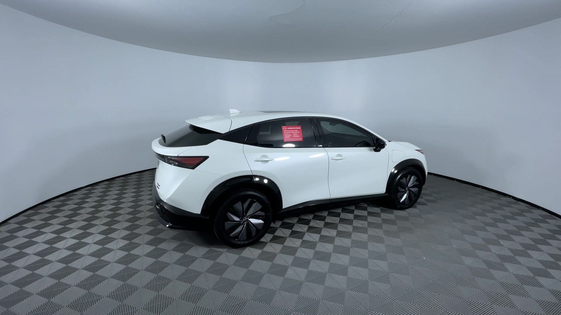 Certified 2024 Nissan Ariya AWD image 9
