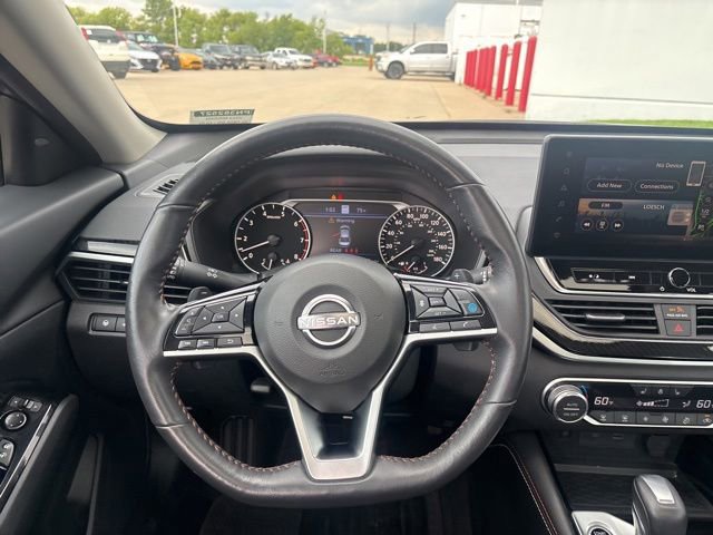 Used 2023 Nissan Altima 2.0 SR FWD image 27
