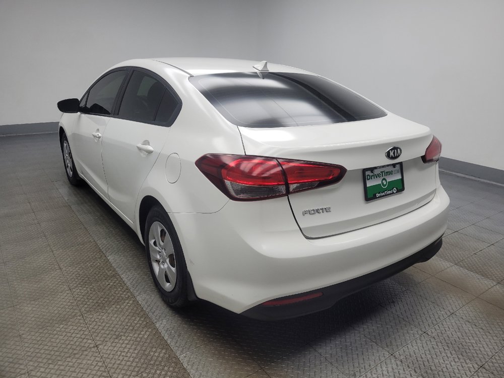 Used 2017 Kia Forte LX FWD image 5