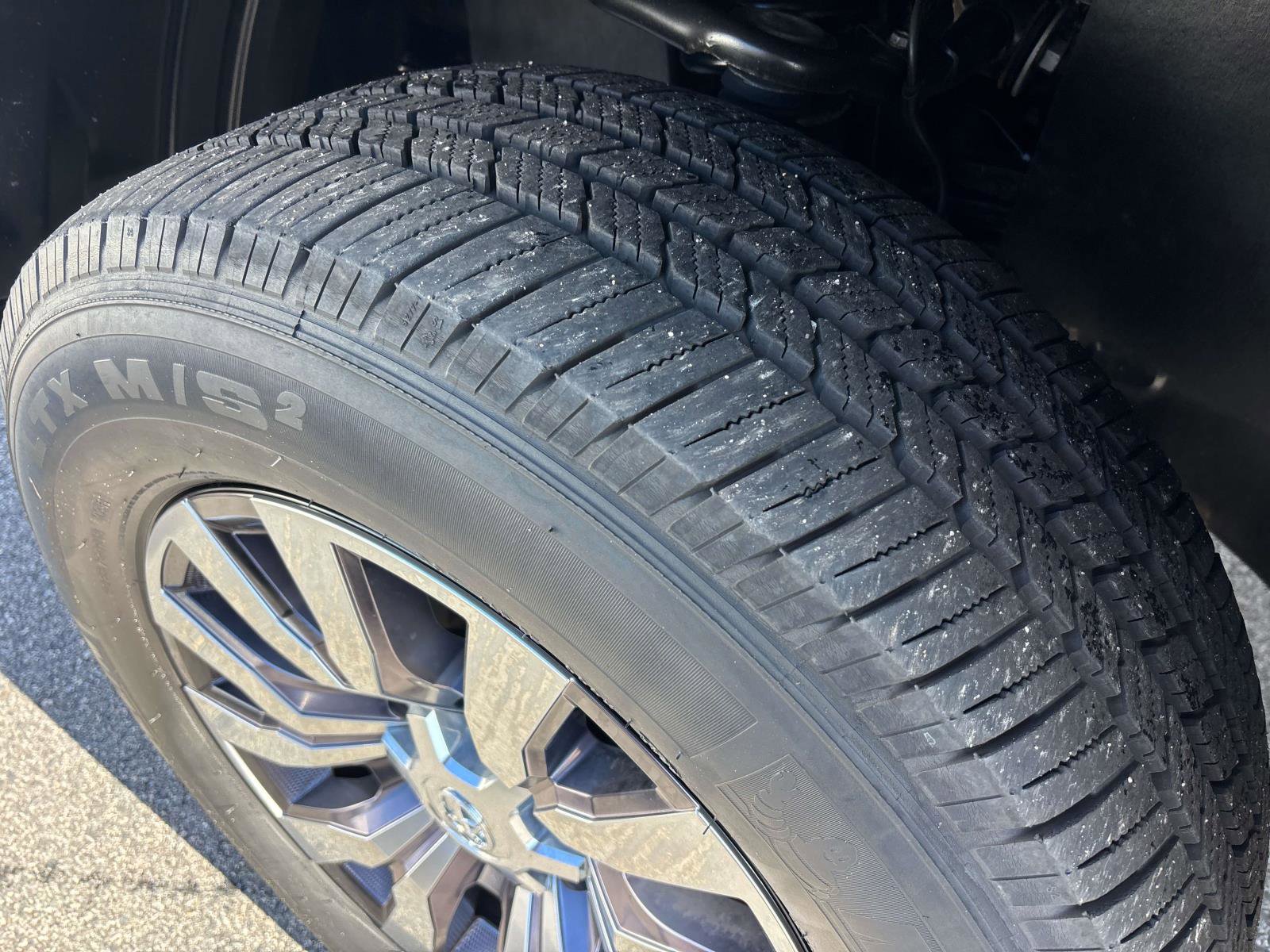 Used 2023 Toyota Tacoma Limited image 8