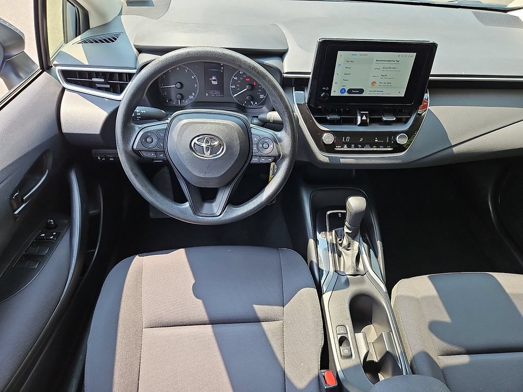 Used 2023 Toyota Corolla LE w/ Carpet Mat Package (TMS) FWD image 11