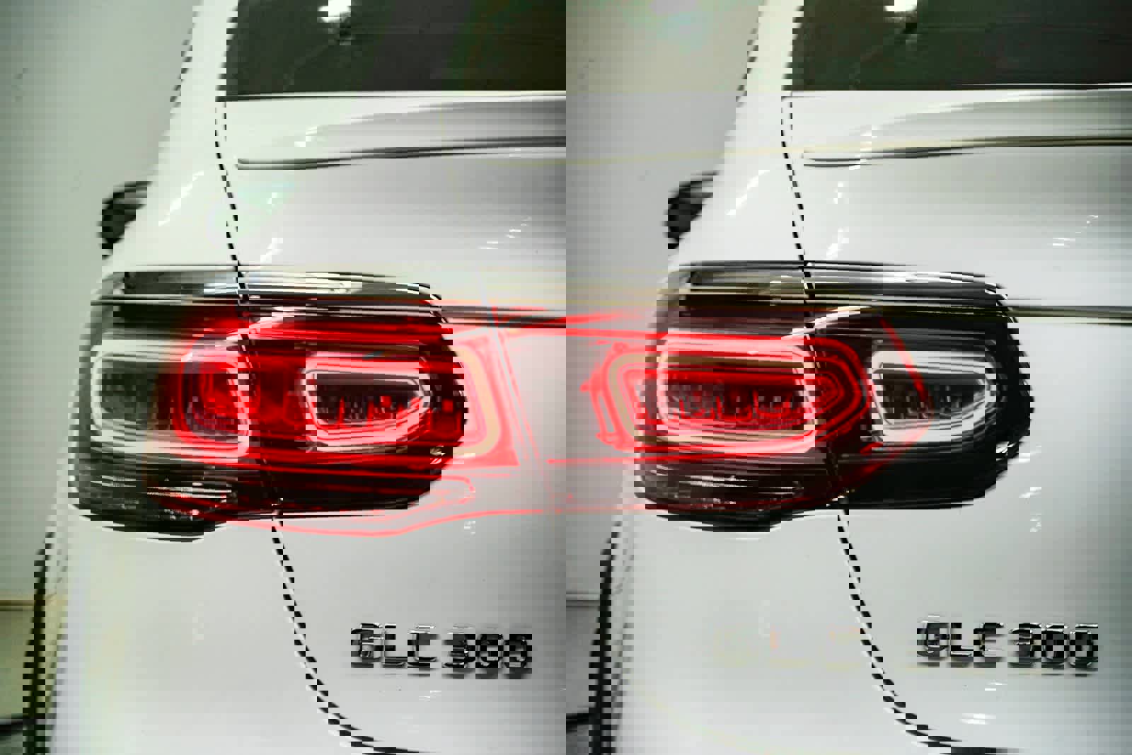 Certified 2020 Mercedes-Benz GLC 300 4MATIC Coupe image 9