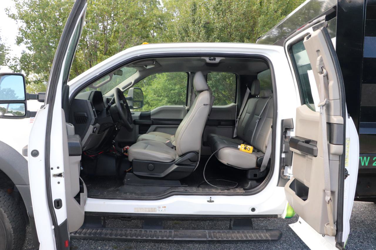 Used 2018 Ford F550 4x4 SuperCab Super Duty image 23