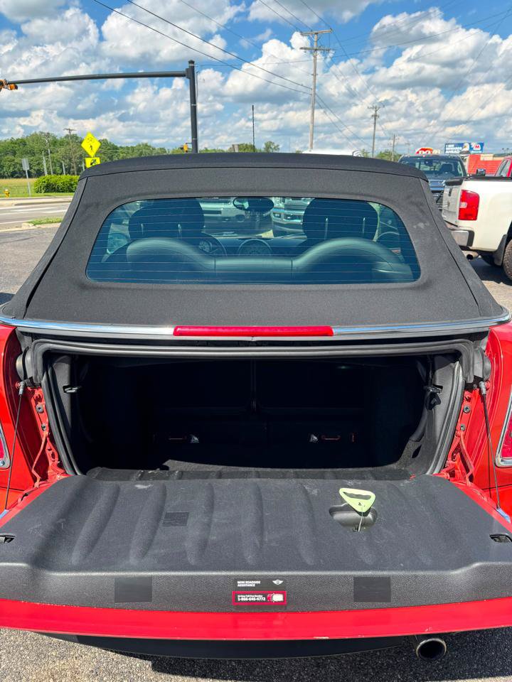 Used 2014 MINI Cooper Convertible FWD image 18