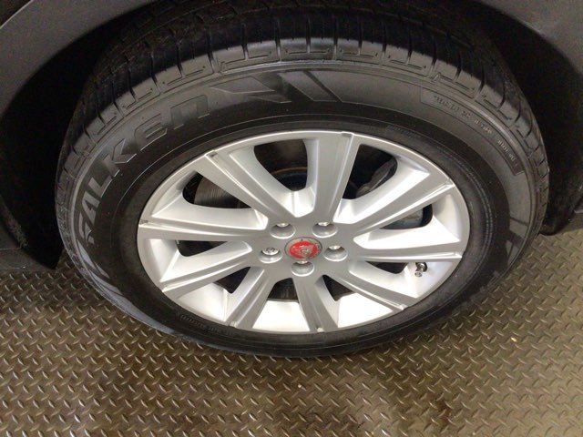 Used 2018 Jaguar E-PACE S AWD/4WD image 25