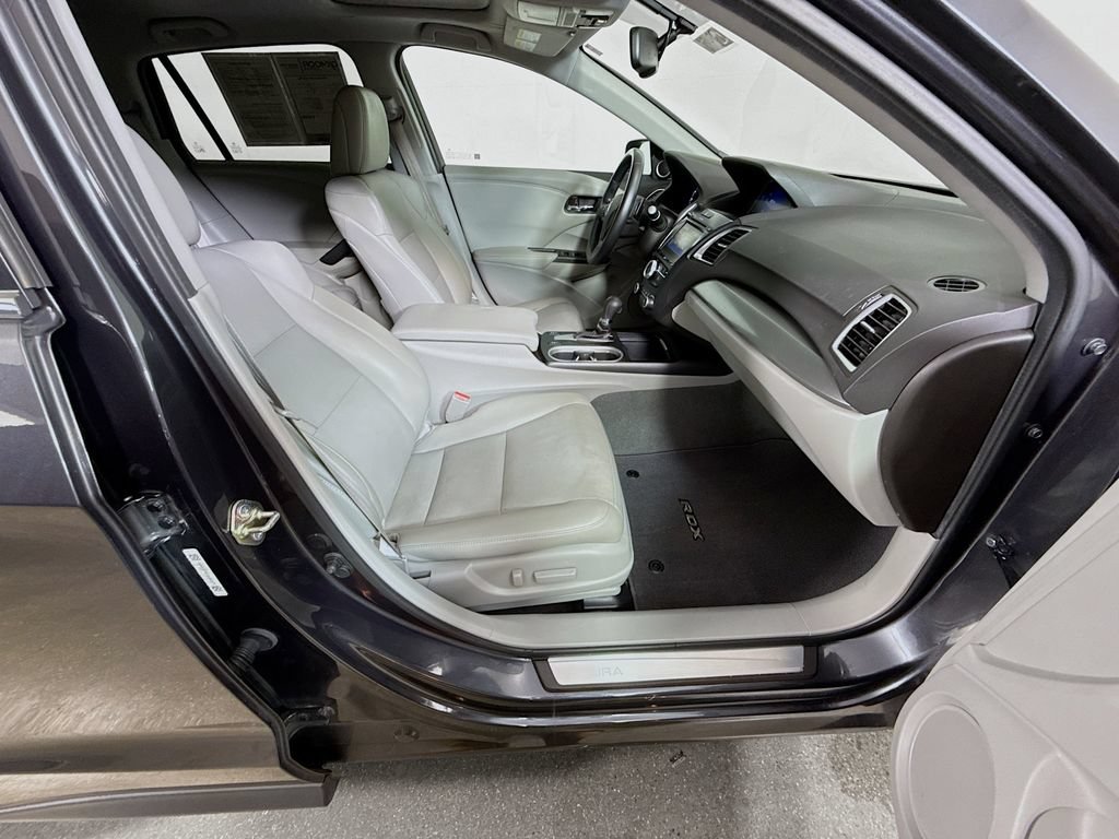 Used 2016 Acura RDX FWD w/ Technology Package image 27