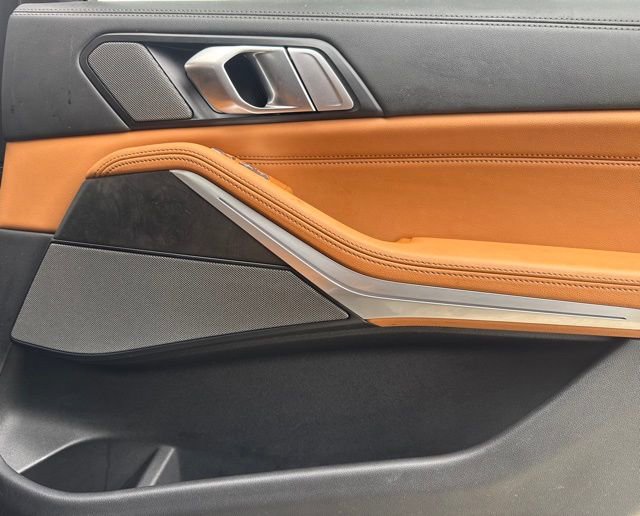 Certified 2024 BMW X7 xDrive40i w/ Premium Package image 29