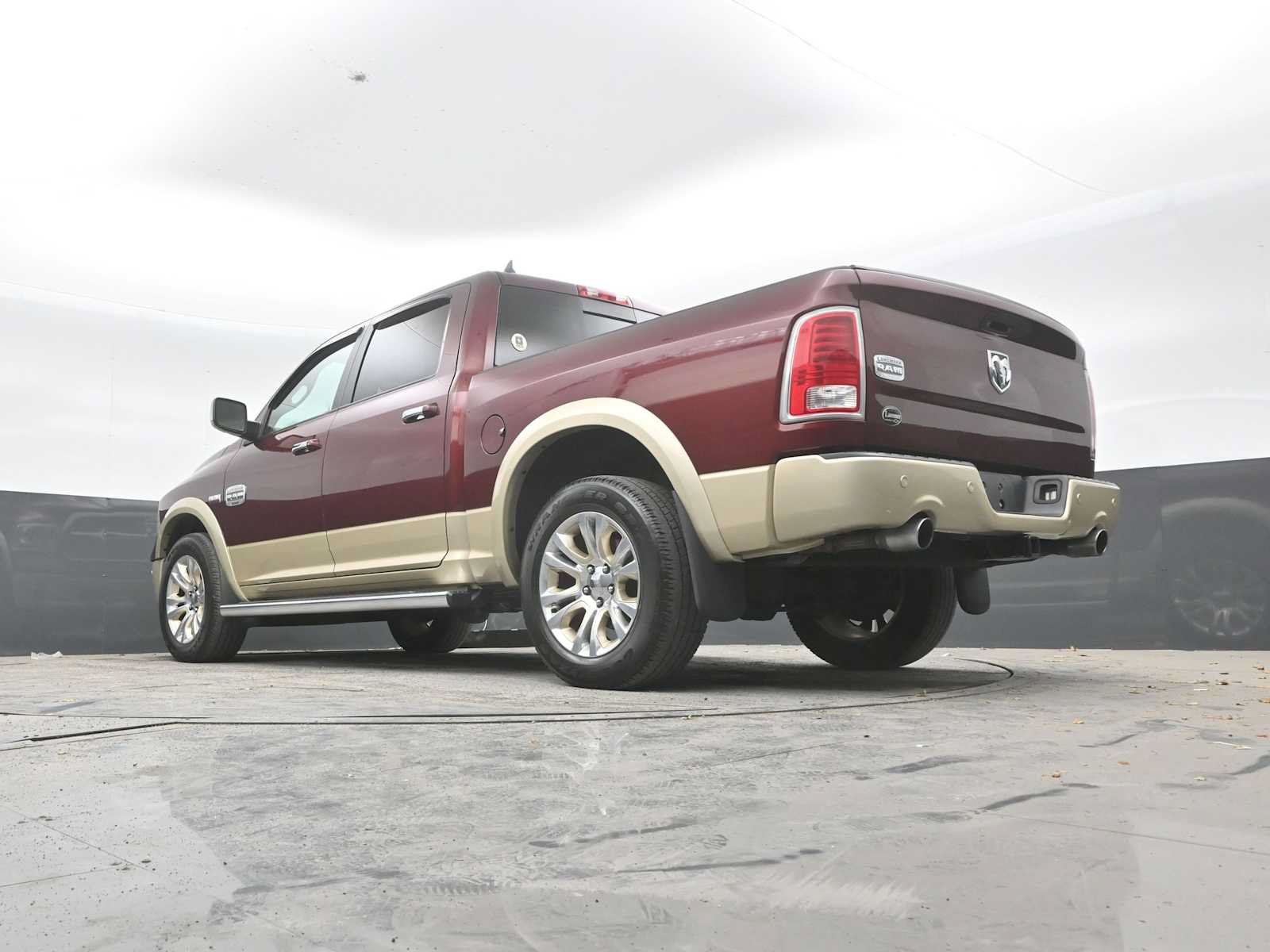 Used 2016 RAM 1500 Laramie Longhorn w/ Convenience Group AWD/4WD image 23