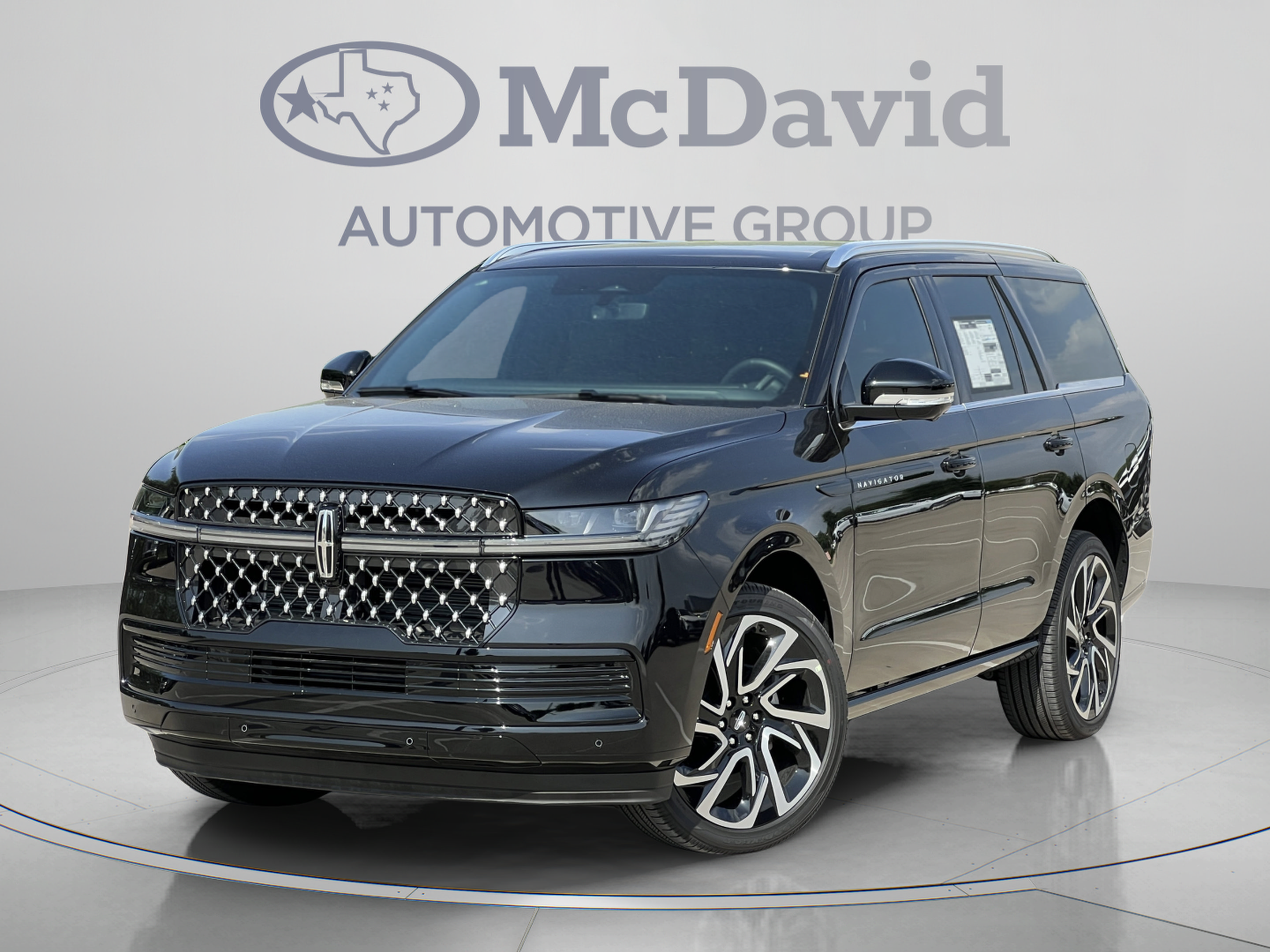 New 2026 Lincoln Navigator Black Label AWD/4WD image 2